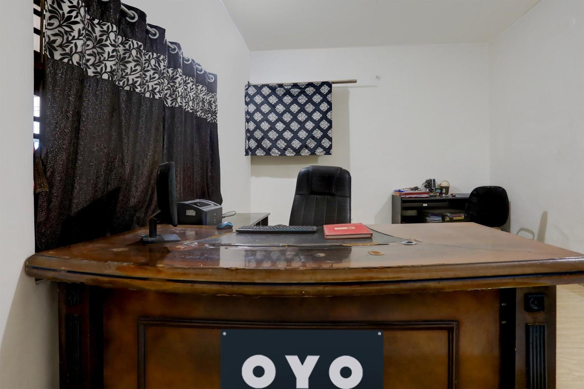 Hotel O Currency Inn Rāipur エクステリア 写真